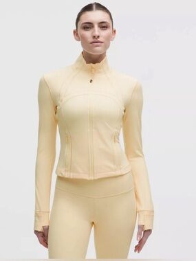 Lululemon Butter Cream Cropped Define Jacket 6